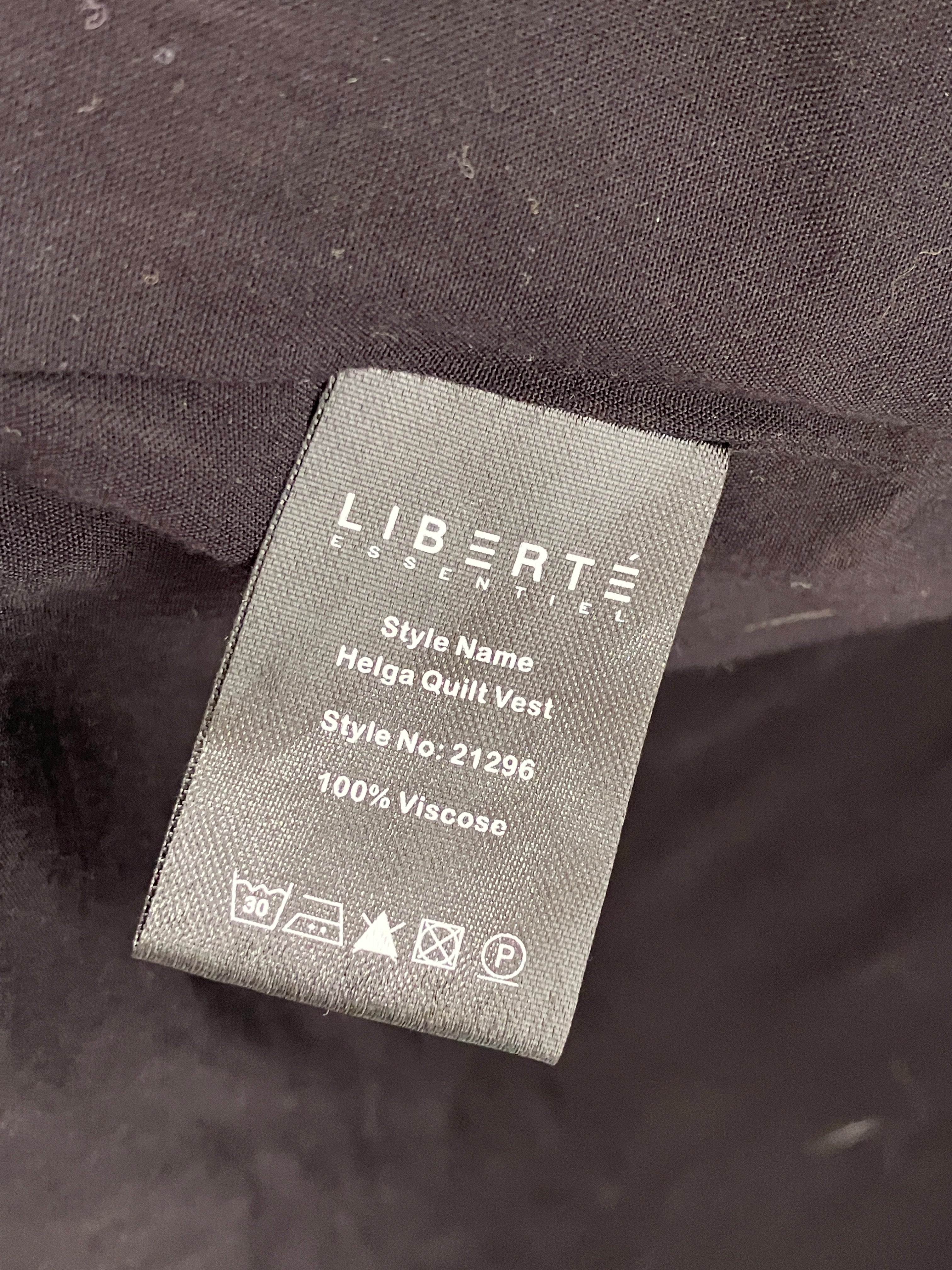 Liberte Vest